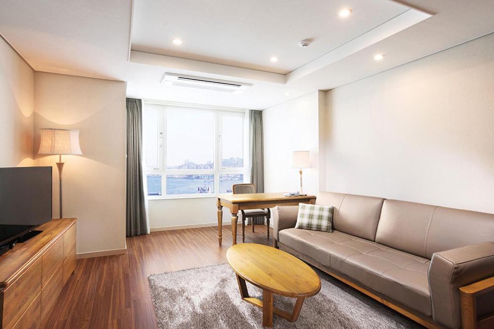 Crown Harbor Hotel Busan Dış mekan fotoğraf